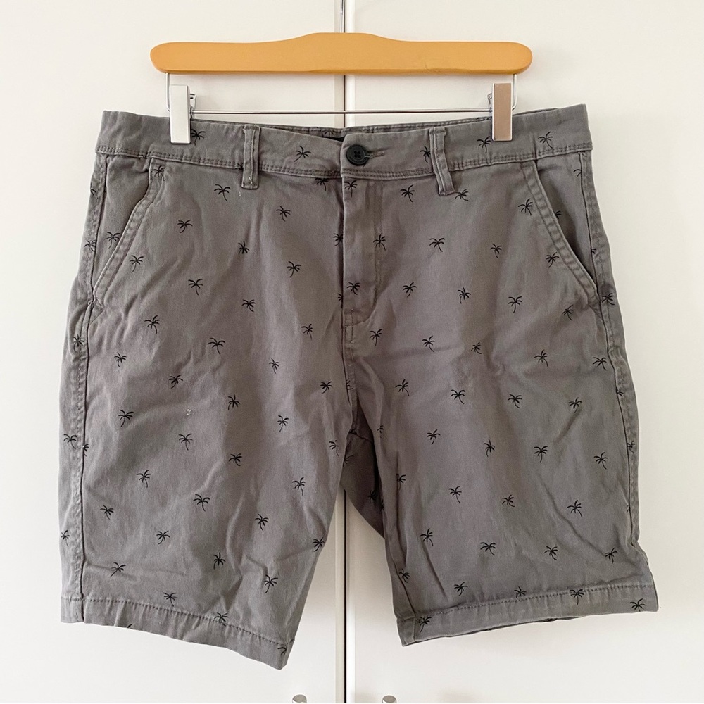 Aeropostale Palm Tree Shorts